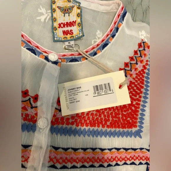 Johnny Was NWT
THE AUDREY MANDARIN COLLAR SHIRT, MAURA
- WHITE, XL - Picture 8 of 13